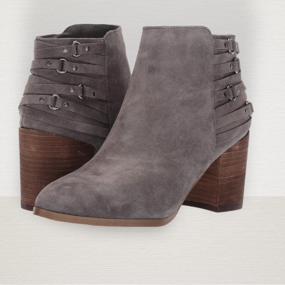 FERGIE BOSTON BOOTS GRAPHITE